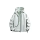 Светло-зеленый