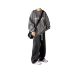 Трехкомпонентный комплект: темно-серый свитшот + черные штаны