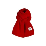 Красный шарф