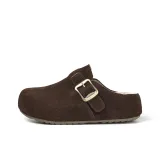 Коричневый