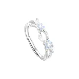 Романтическое женское кольцо с цветочным узором