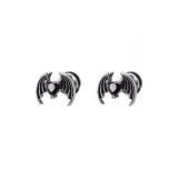 Черные серьги-гвоздики в форме сердца с паутиной (1 пара)