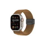 Коричневый