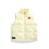 Светло-желтый