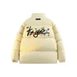 Светло-жёлтый