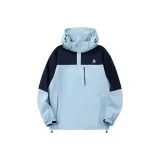 Светло-голубой