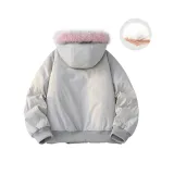 Светло-бежевый