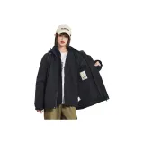 Призрачно черный