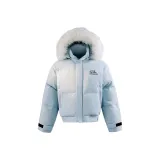 Лунно-голубой