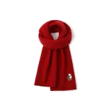 Новогодний красный