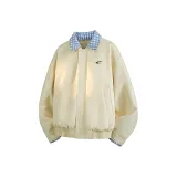 Светло-желтый