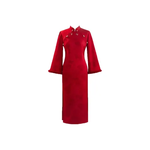 COVT Длинное платье с длинными рукавами женское