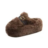 Коричневый