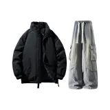 Черный топ из хлопка + желтые джинсы с эффектом грязи