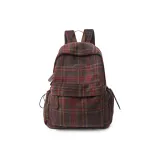 Красно-коричневый