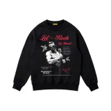 Черный свитшот с круглым вырезом