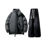 Темно-серый хлопковый пуховик + черные джинсы