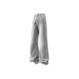 Дымчато-серый