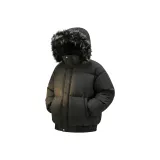 Яркий черный