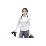 Белое пальто