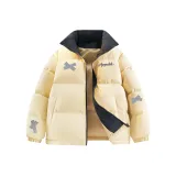 Light Yellow (Цветовые блоки, стиль позиционирования)