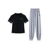 Черный комплект из двух предметов с короткими рукавами (светло-серые штаны)