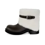 Коричневый