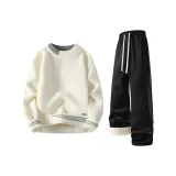 Экрю свитер + черные штаны с флисовой подкладкой