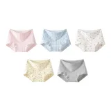 Розовый Квадрат + Синий Квадрат + Белый Красный Розовый + Желтый Синий Розовый + Серый Енот