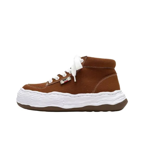Коллекция OLIVER High Top Casual Shoes Unisex от MIHARA YASUHIRO