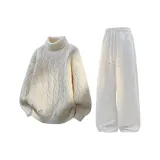 Свитер цвета экрю + штаны цвета бело-серого вереска с флисовой подкладкой