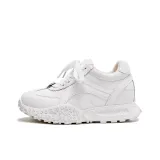 Жемчужно-белый