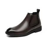 Коричневый