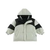 Светлый гороховый зеленый.