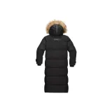 Призрачно черный