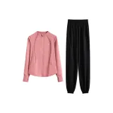 Розовый пальто, двухкомпонентный комплект (черные штаны)