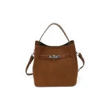 Коричневый