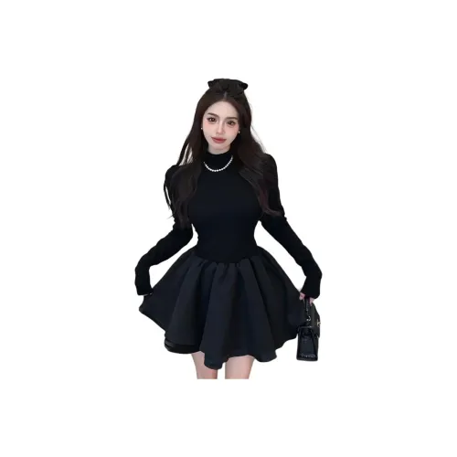 MORTEN SOLUM Длинное платье с длинными рукавами женское