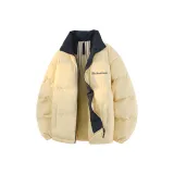 Светло-жёлтый