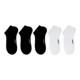 3 черных, 2 белых