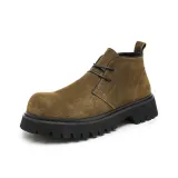 Коричневый