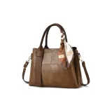 Коричневый