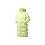 Светло-желтый