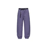 Тёмный красновато-фиолетовый