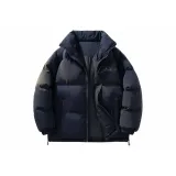 Темно-синий и желтый логотип