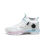 Лунно-белый