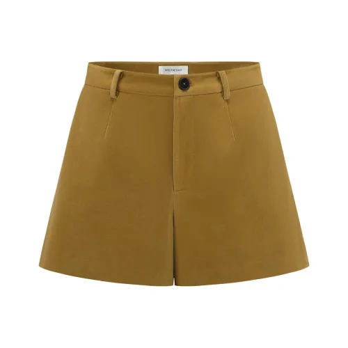 INTO THE EAST Fw25 Повседневные шорты Женские