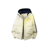 Светло-желтый