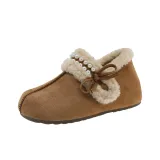 Коричневый