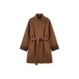 Красно-коричневый